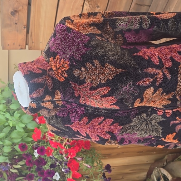 Vintage fall leaves zip up sweater - Picture 2 of 9